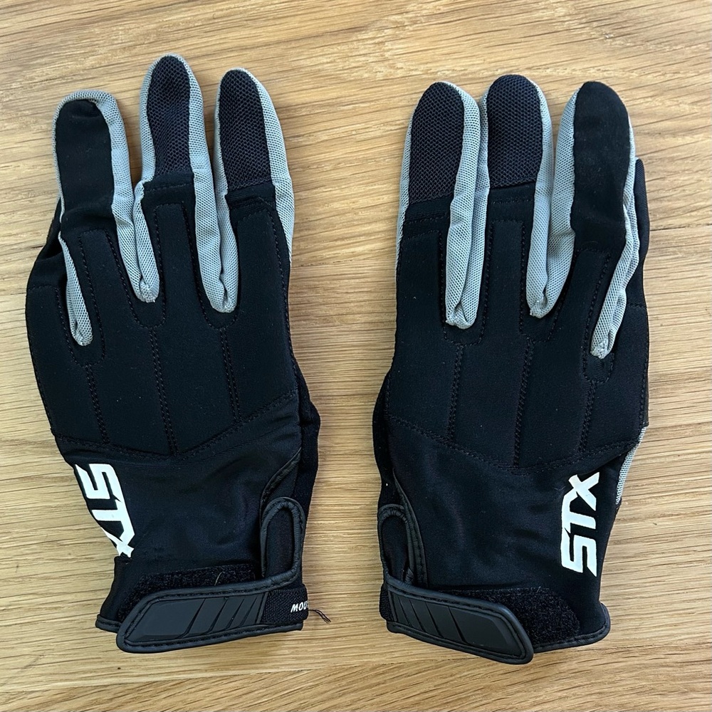 NEW STX 🥍 Lacrosse Women’s Strike Gloves